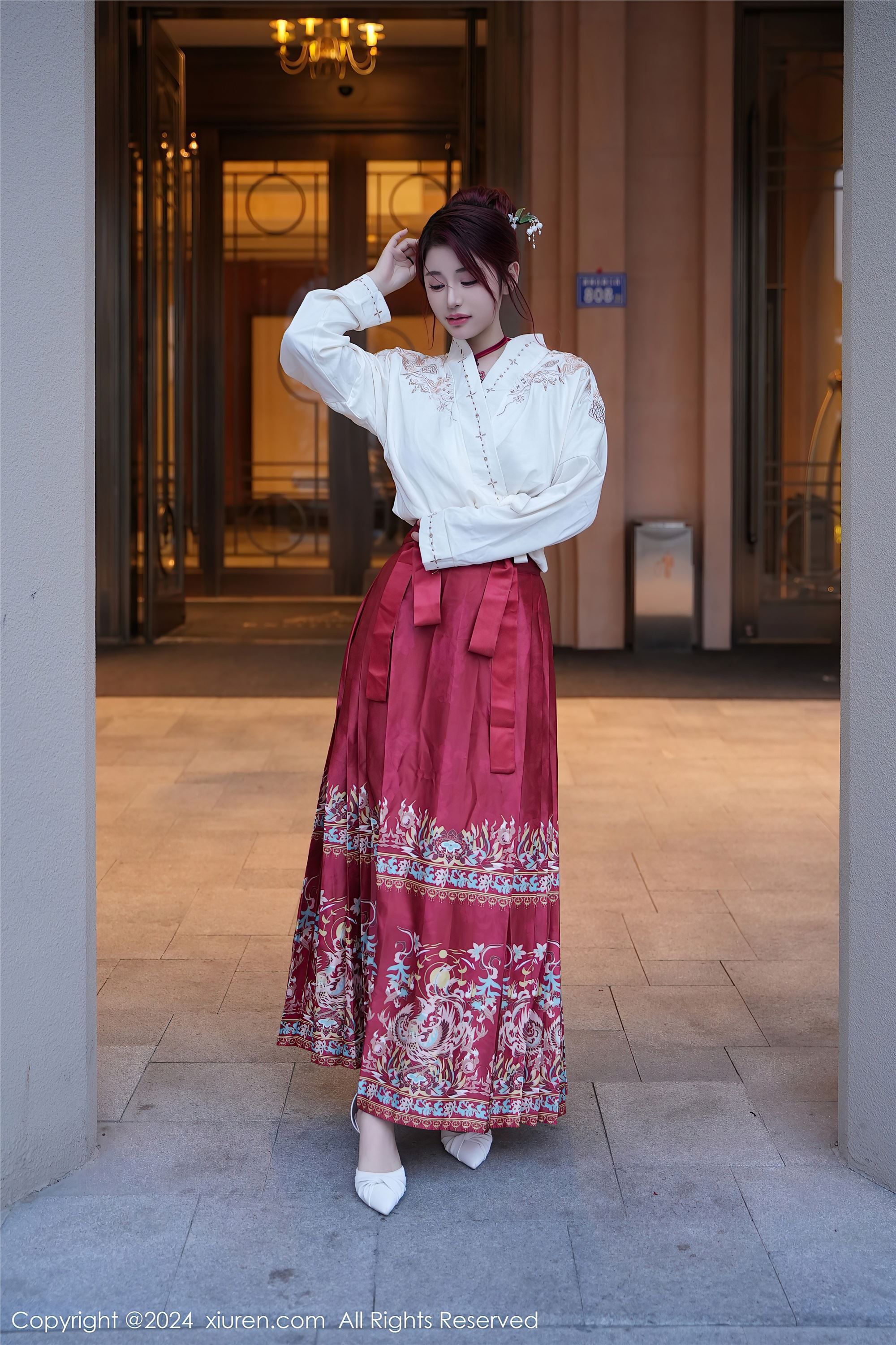 Xiuren秀人网 2024.01.19 NO.7985 美七Mia